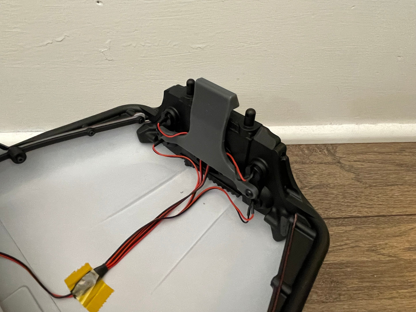 Clipless Body Latch System for SCX10.3 CJ-7
