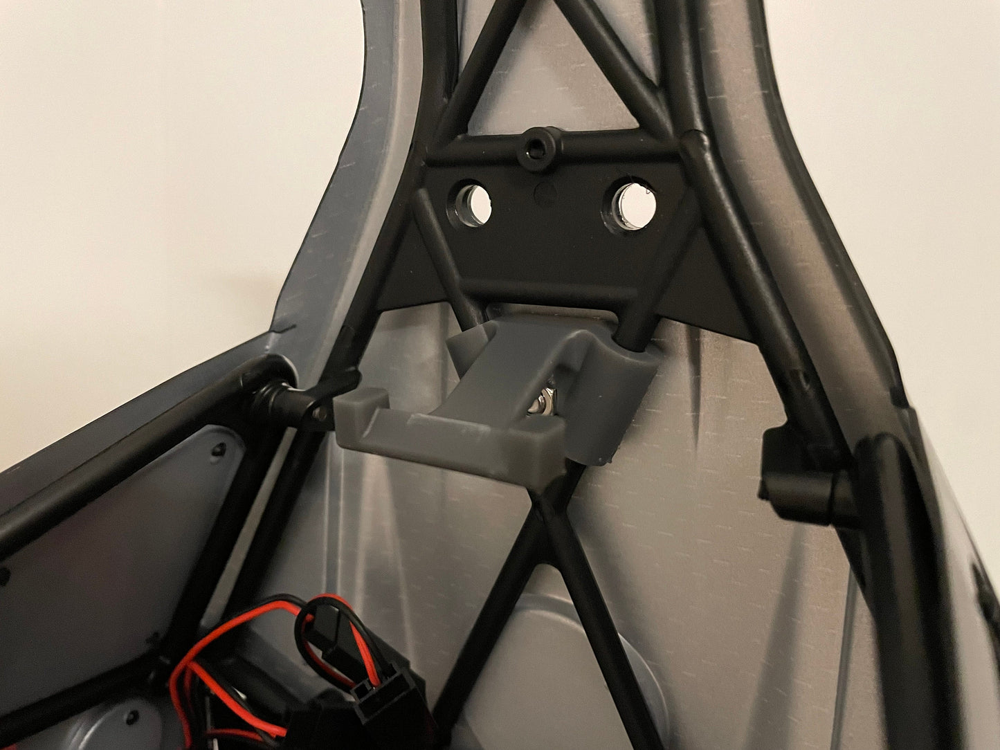 Clipless Hood Latch for Lasernut